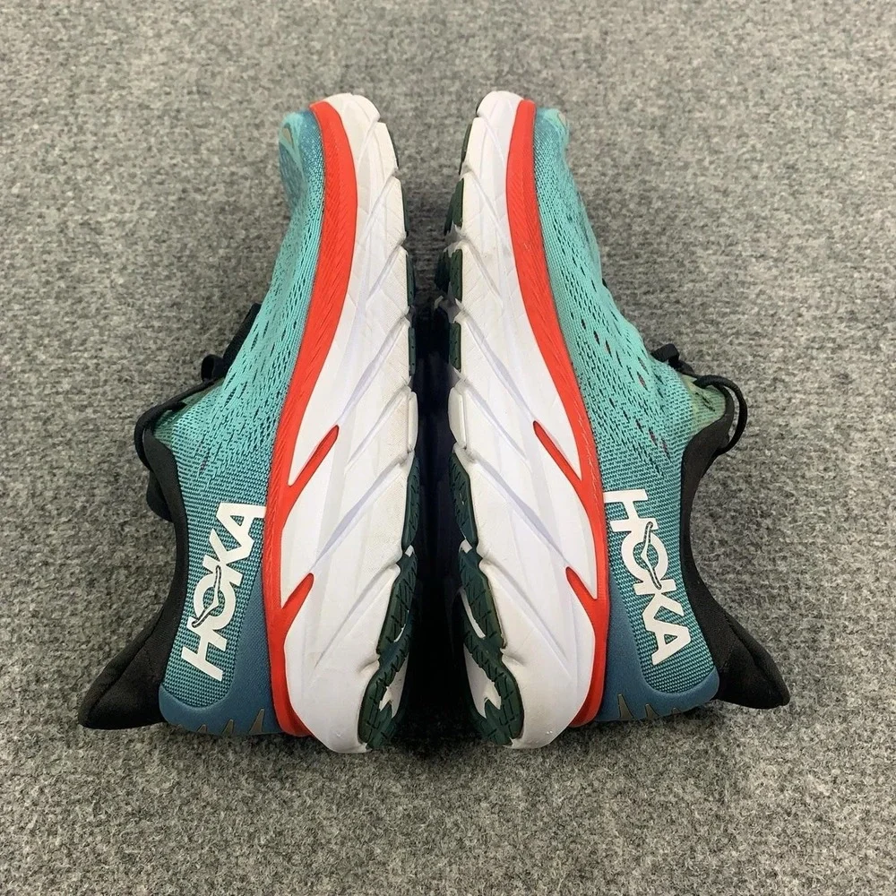 Hoka One One pre owned
